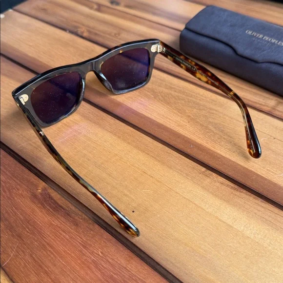 Oliver Peoples OV5393 Sunglasses with Case Oliver Sun